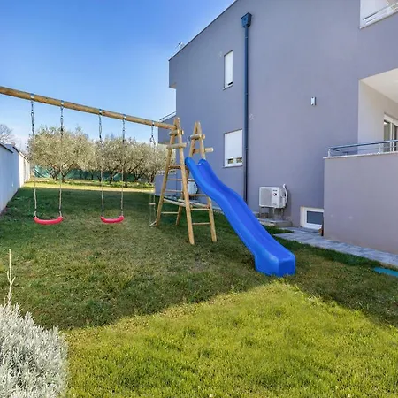 D Villa Pula