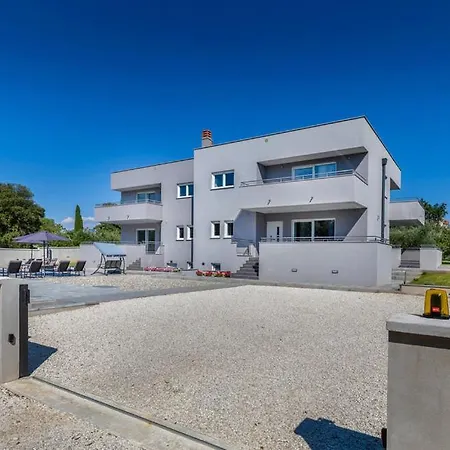 Villa D *